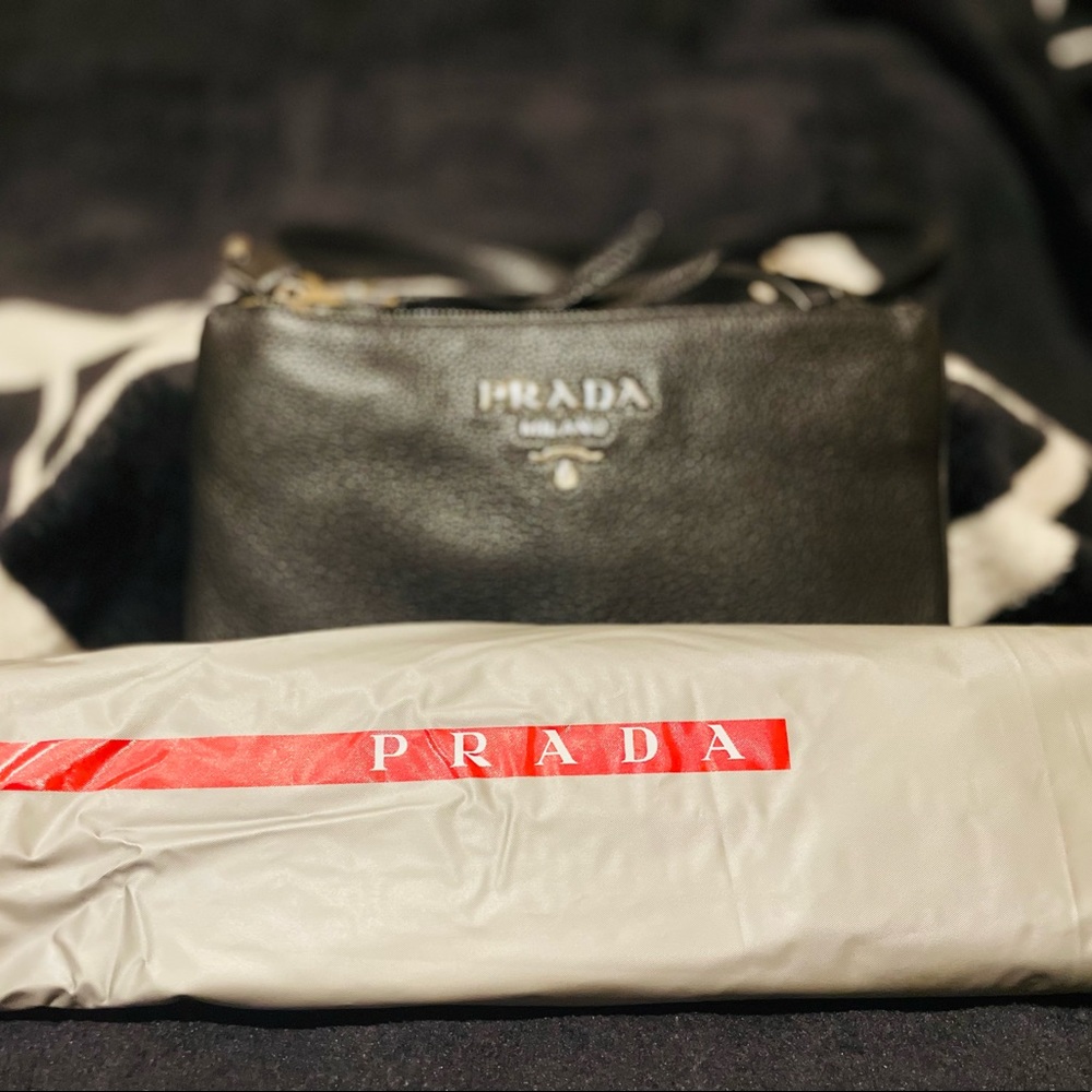 Authentic Prada Vitello Phen black Leather Crossbody Bag with dustbag - Picture 7 of 8
